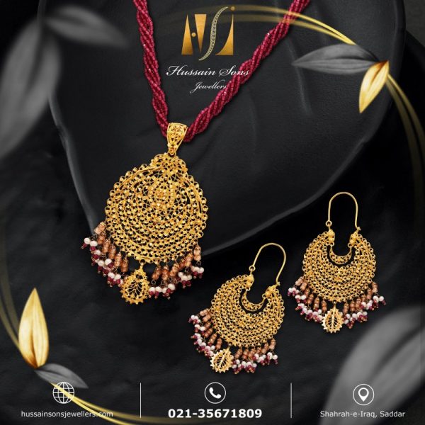Gold Pendant Design