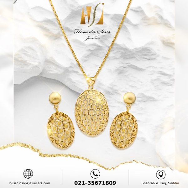 Gold Pendant Design
