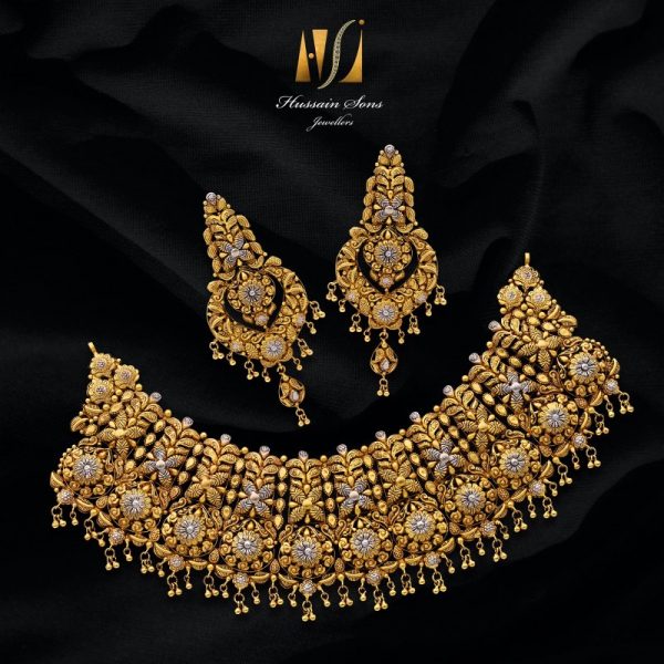 Gold Necklace Design