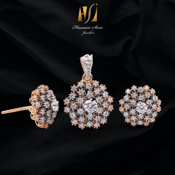 Gold Pendant Design