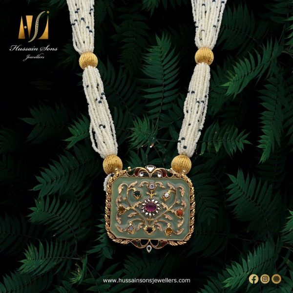 Gold Locket Design
