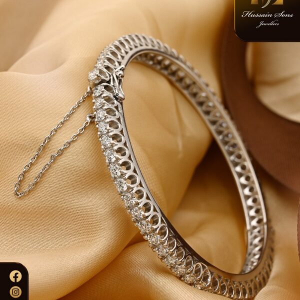Gold Bracelet Design
