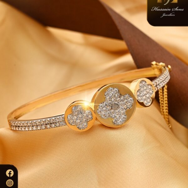 Gold Bracelet Design
