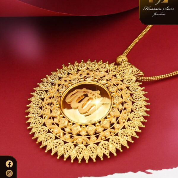 Gold Locket Design